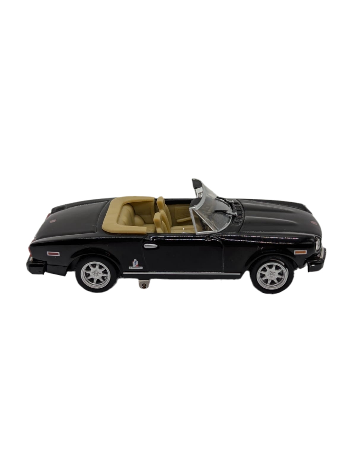 Nero Riviera No.84 – Vintage Convertible Car Brooch