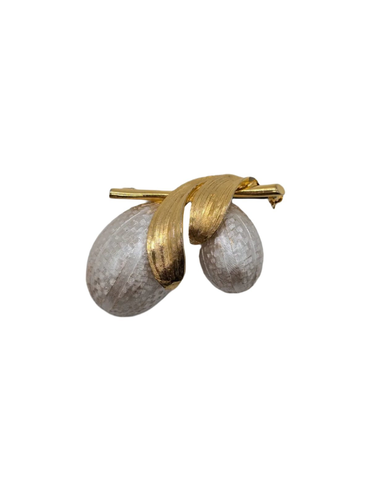 Lustre Cascade Vintage Brooch