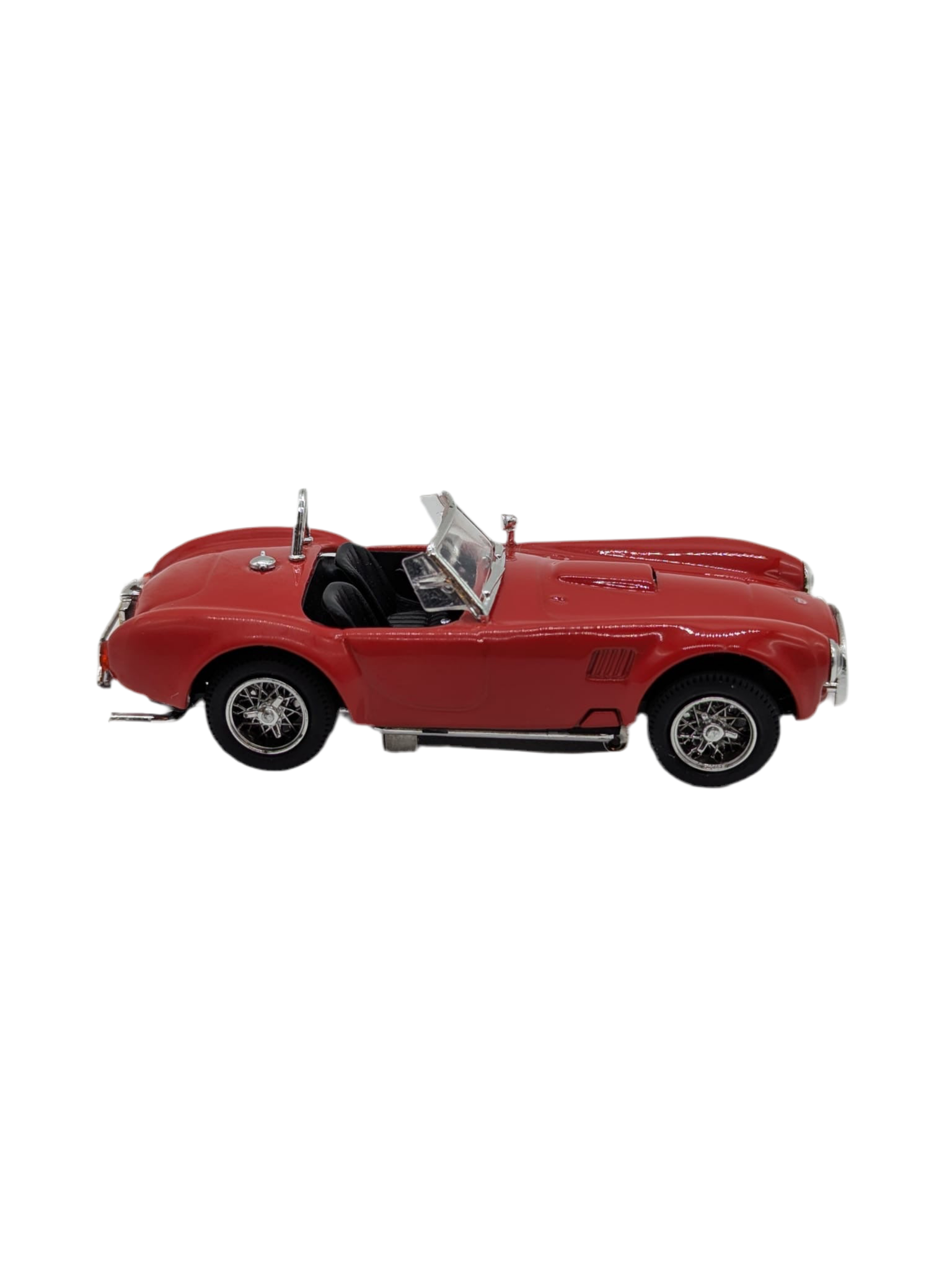 Rosso Roadster No.427 – Vintage Convertible Racing Car Brooch