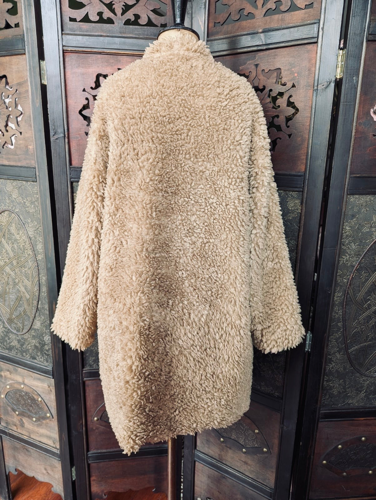 Zara Faux Teddy Fur Coat in Size Small- Brown
