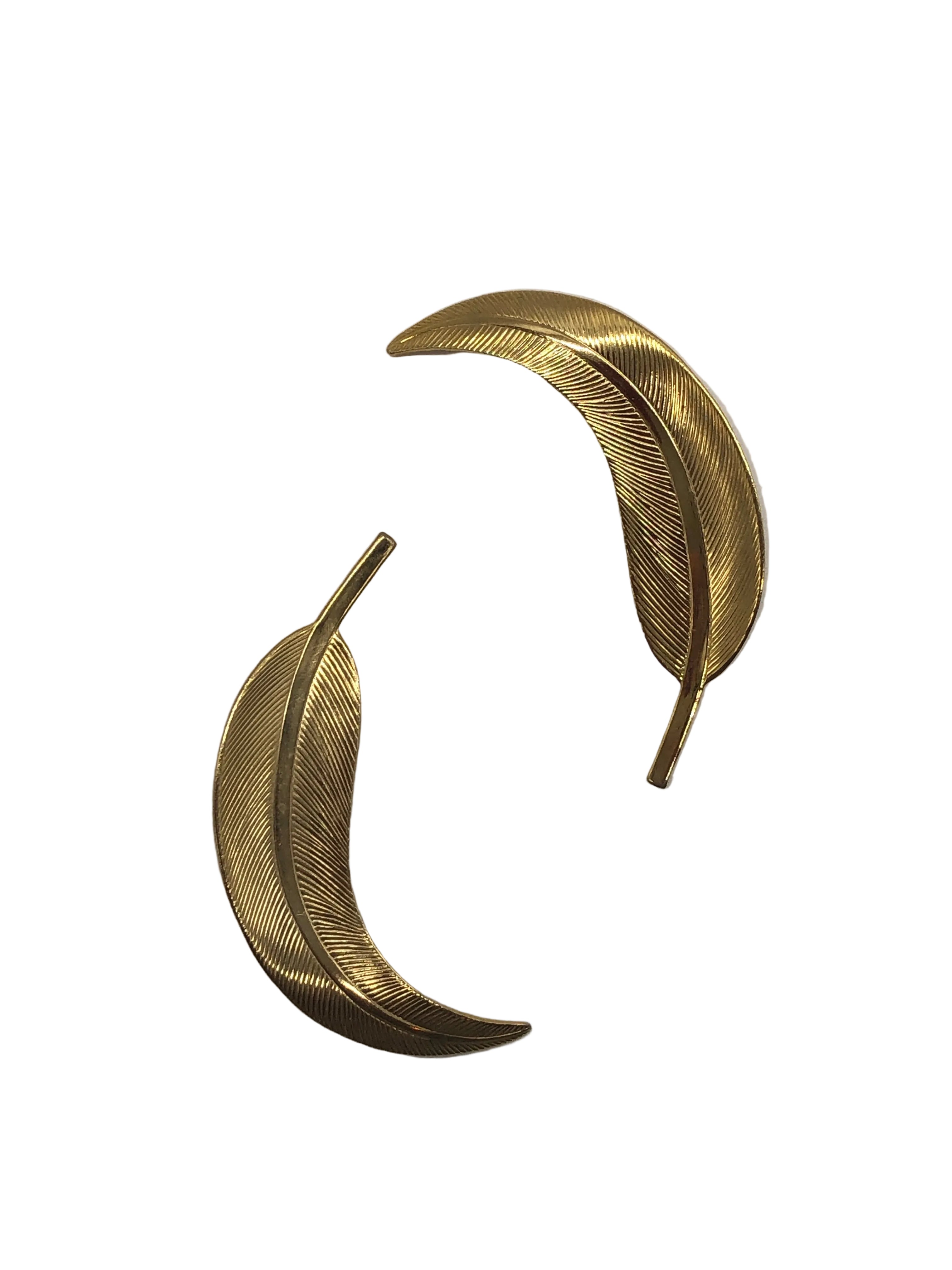 Golden Gum Leaf Vintage Brooch Pair