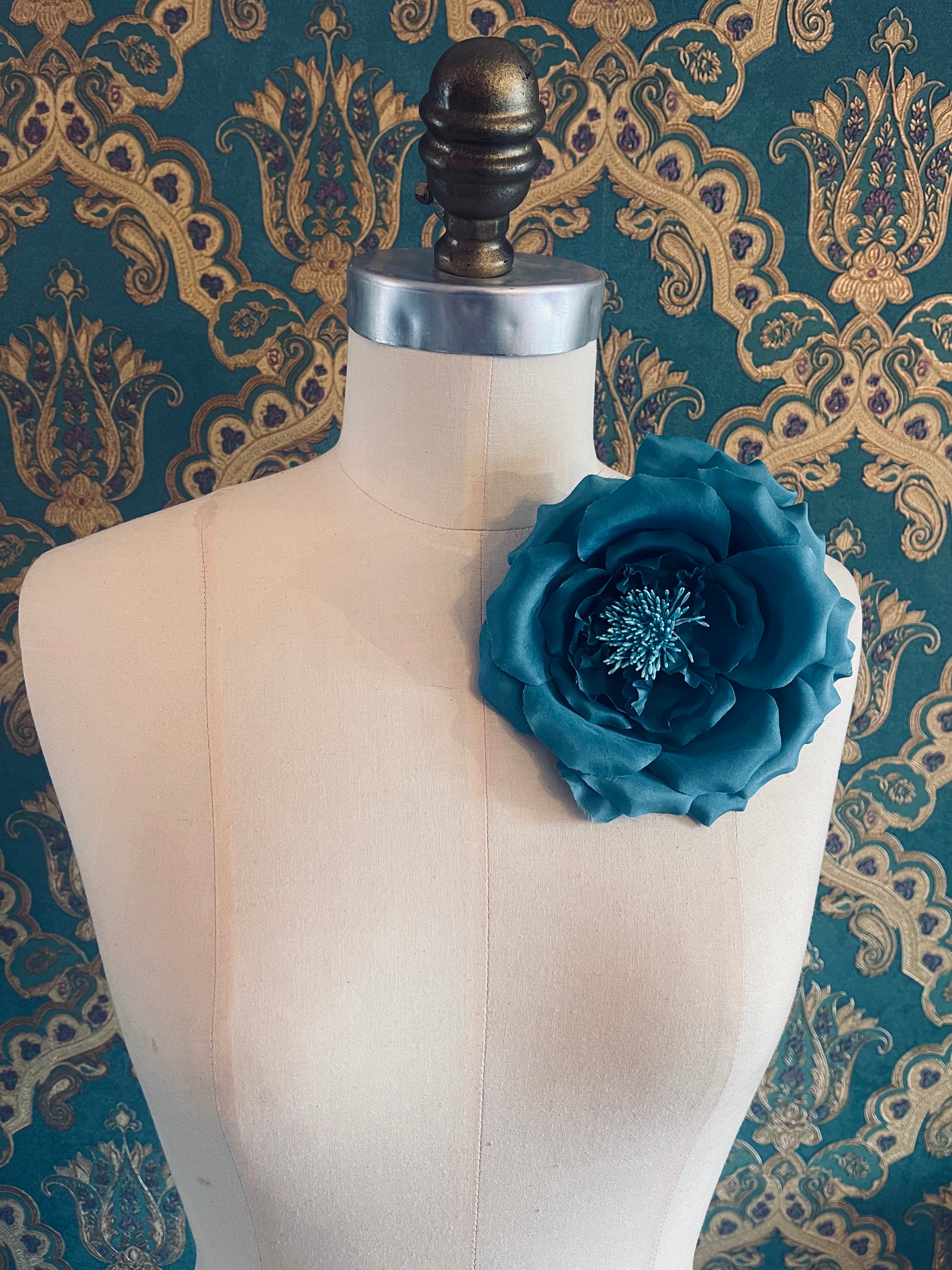 Signorina Fioritina Flower Brooch Pin Broochella  blue handmade luxury designer accessory men's women's 