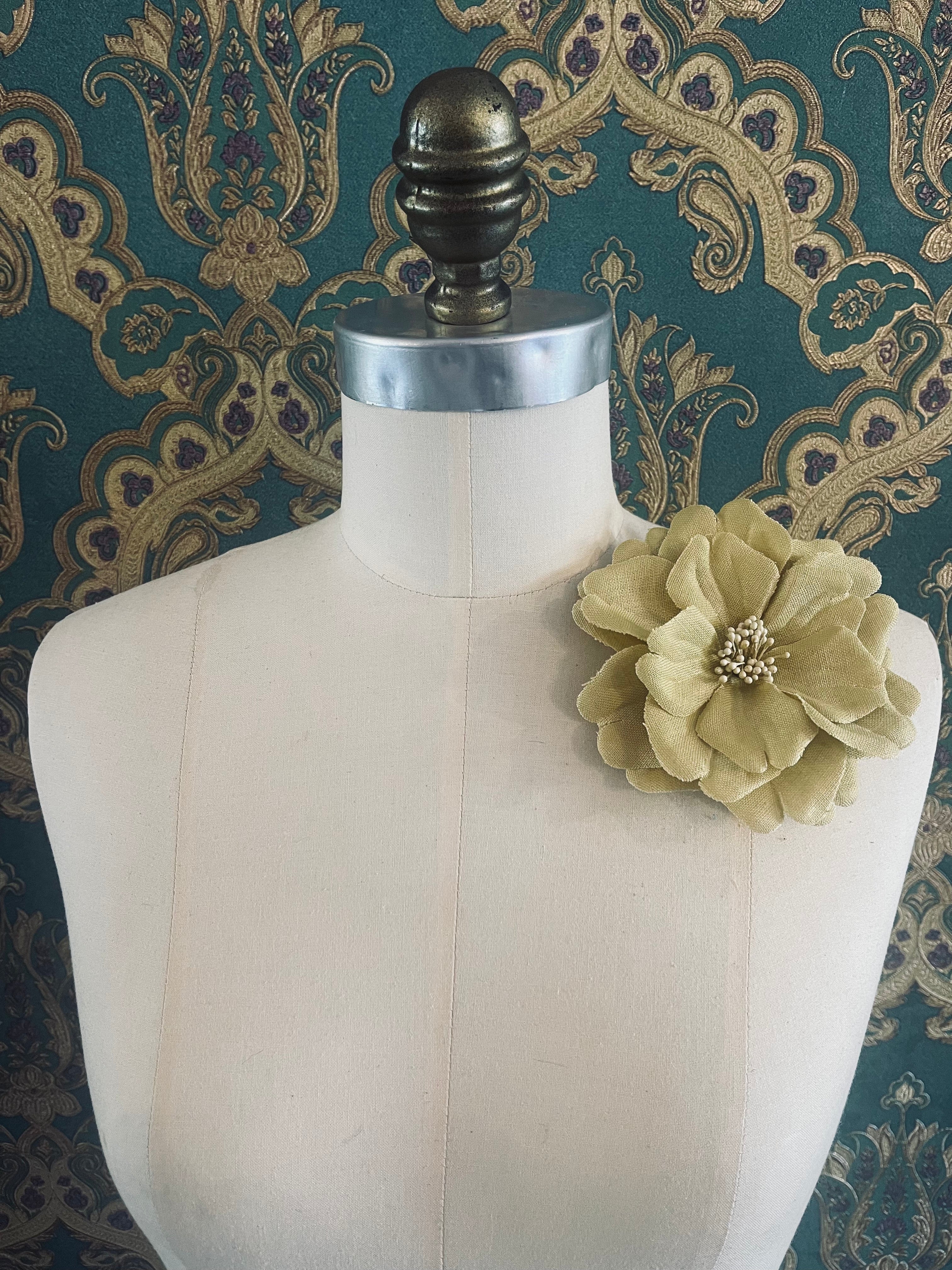 Broochella Garofano flower brooch pin handmade linen men's women's designer luxury beige