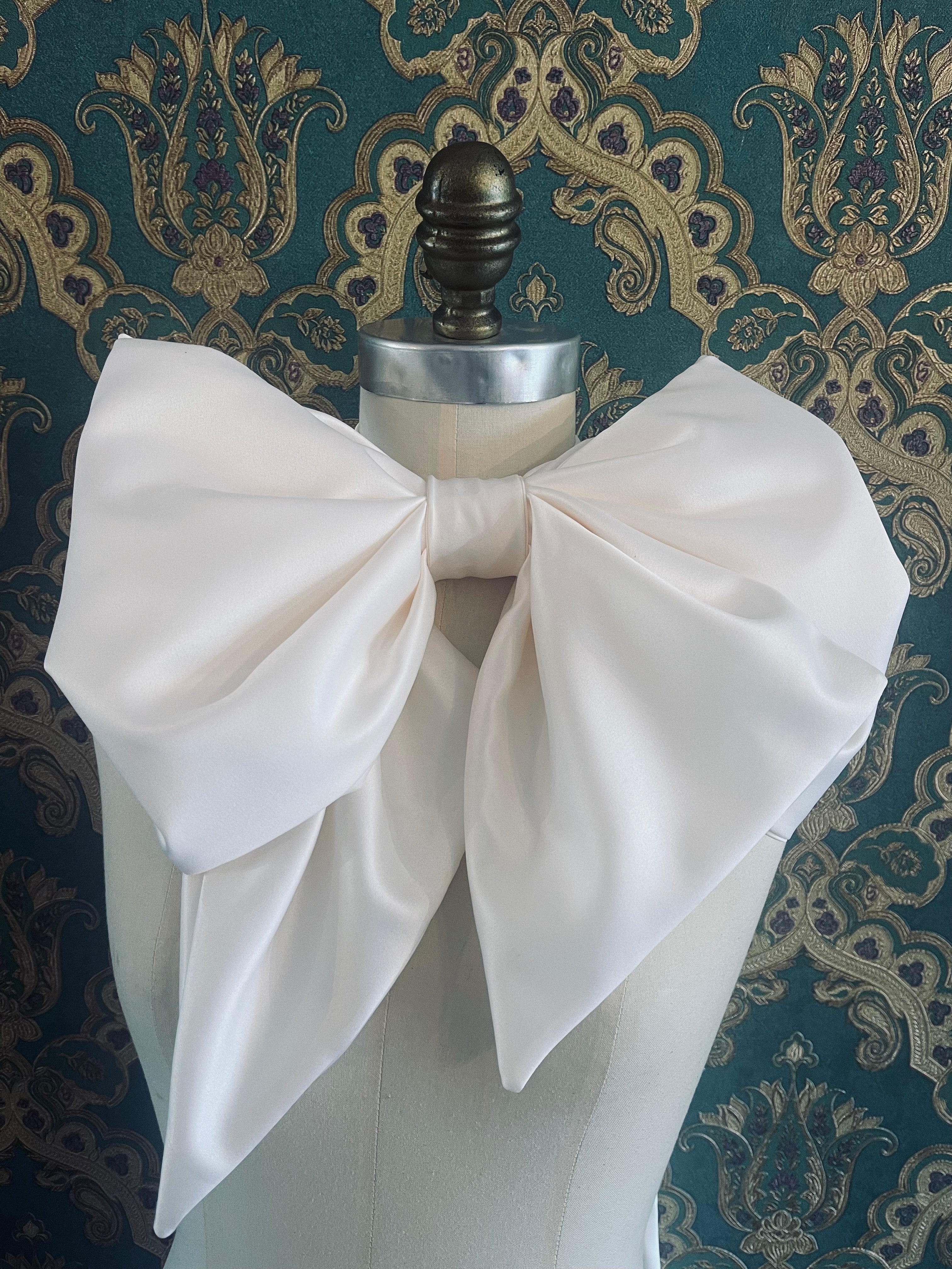 Broochella Fiocco  large bow brooch pin choker silk satin handmade designer luxury women’s ivory