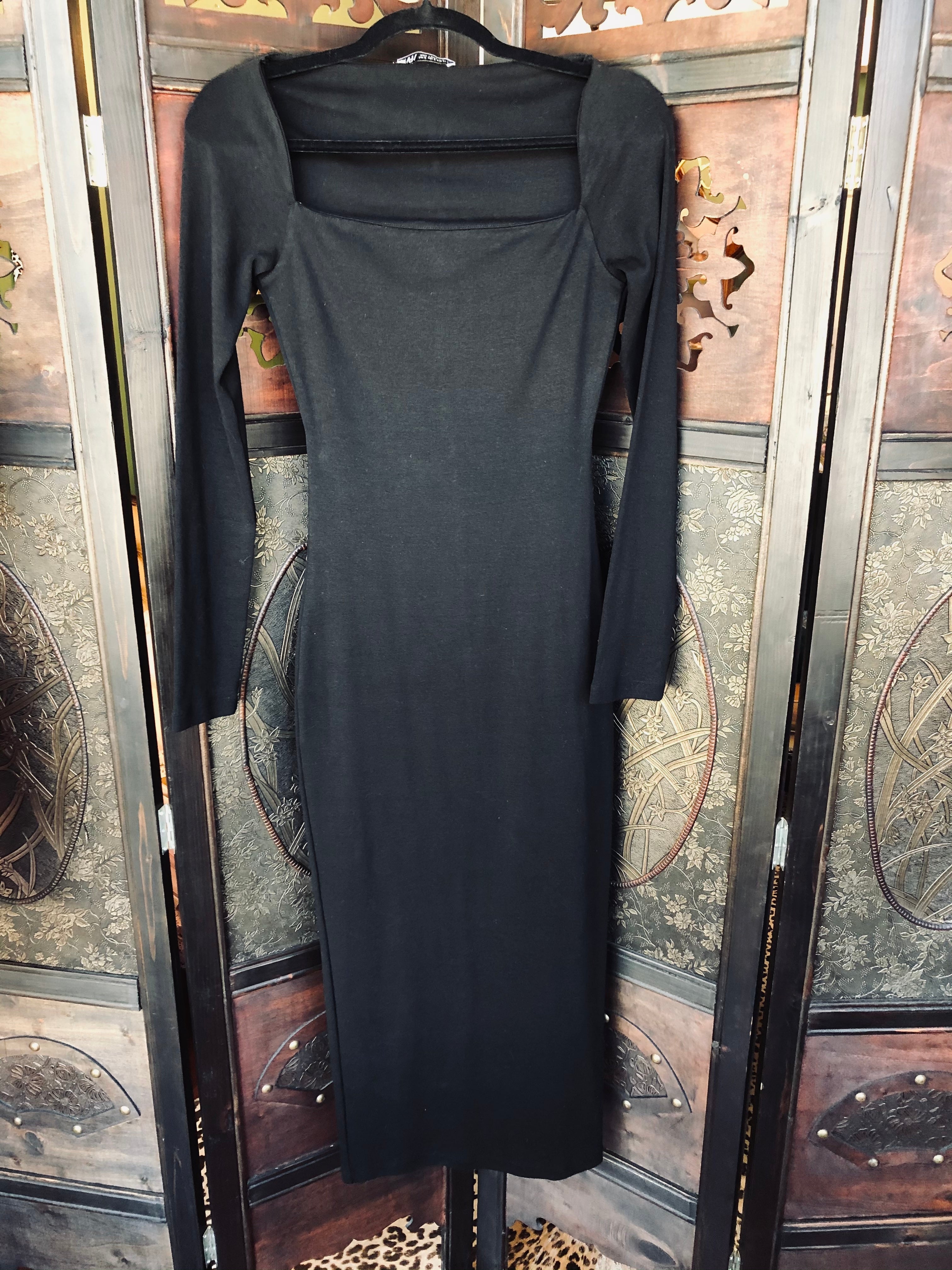 ZARA Black Long Sleeve Midi Dress – Size Small