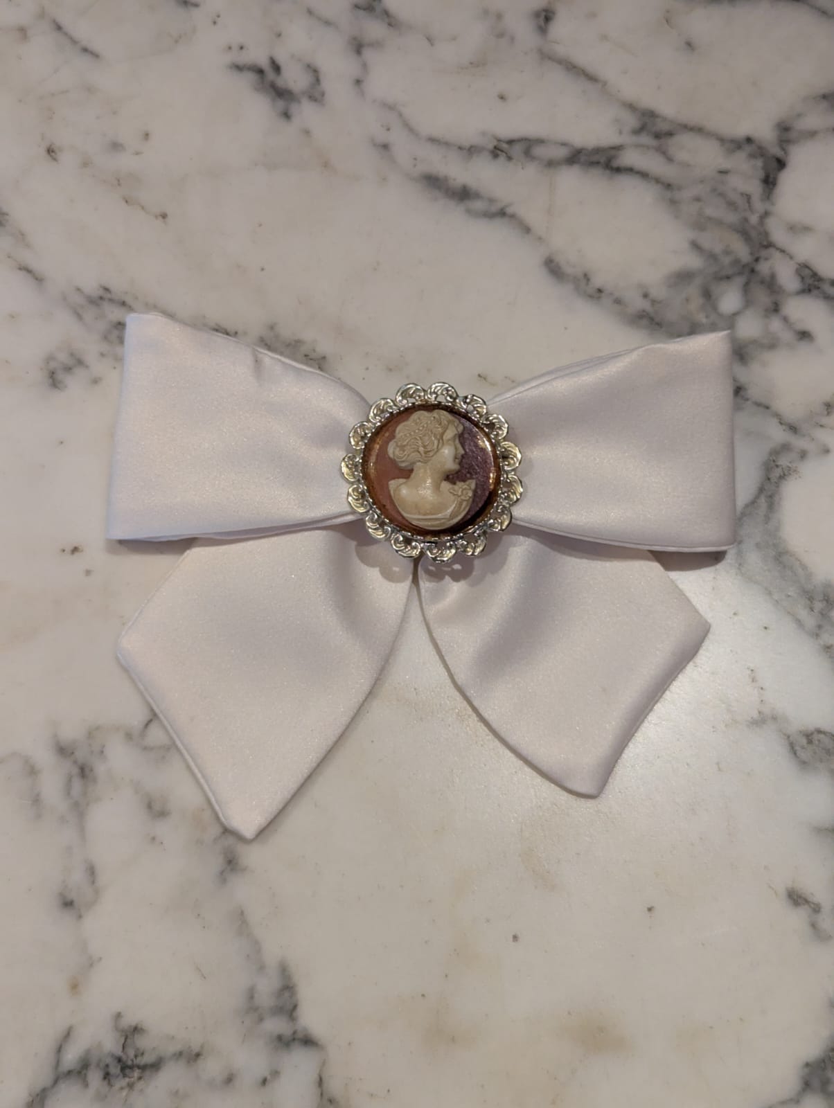 Broochella Camée Ivoire Ivory Cameo Bow Brooch pin  Satin handmade luxury designer men's women's