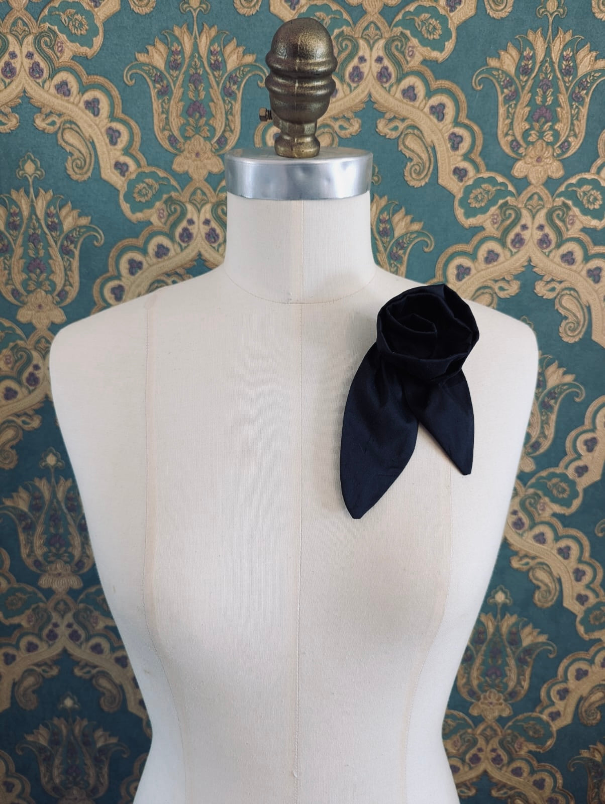 Broochella Petalo flower brooch silk handmade men's women's luxury designer small black