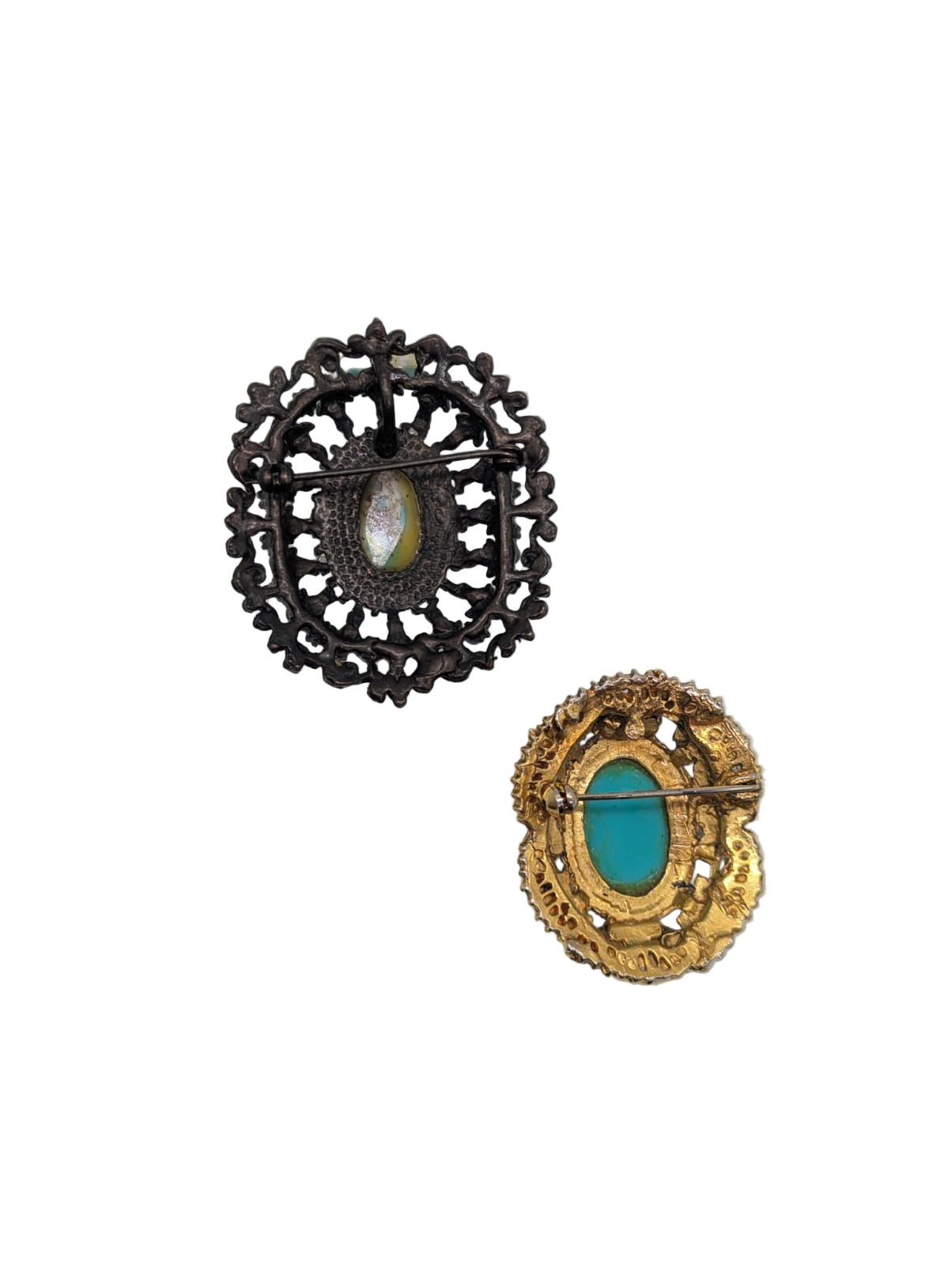 Broochella Il Turchese Gemello Vintage Brooch Pin Duo Turquoise cabochon gold tone metal collectable designer luxury men's women's 