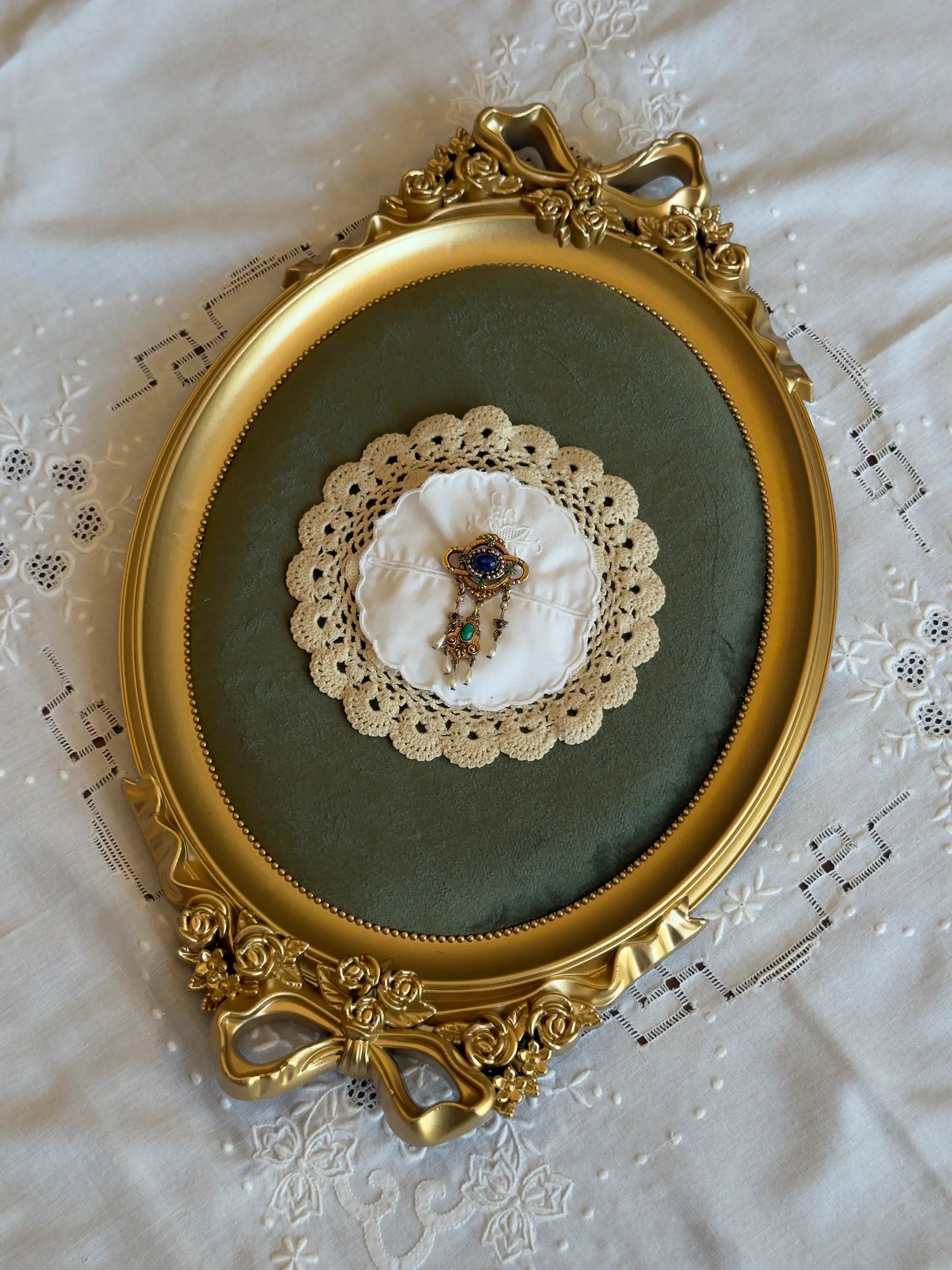 Corredi Brooch Pin 11/11