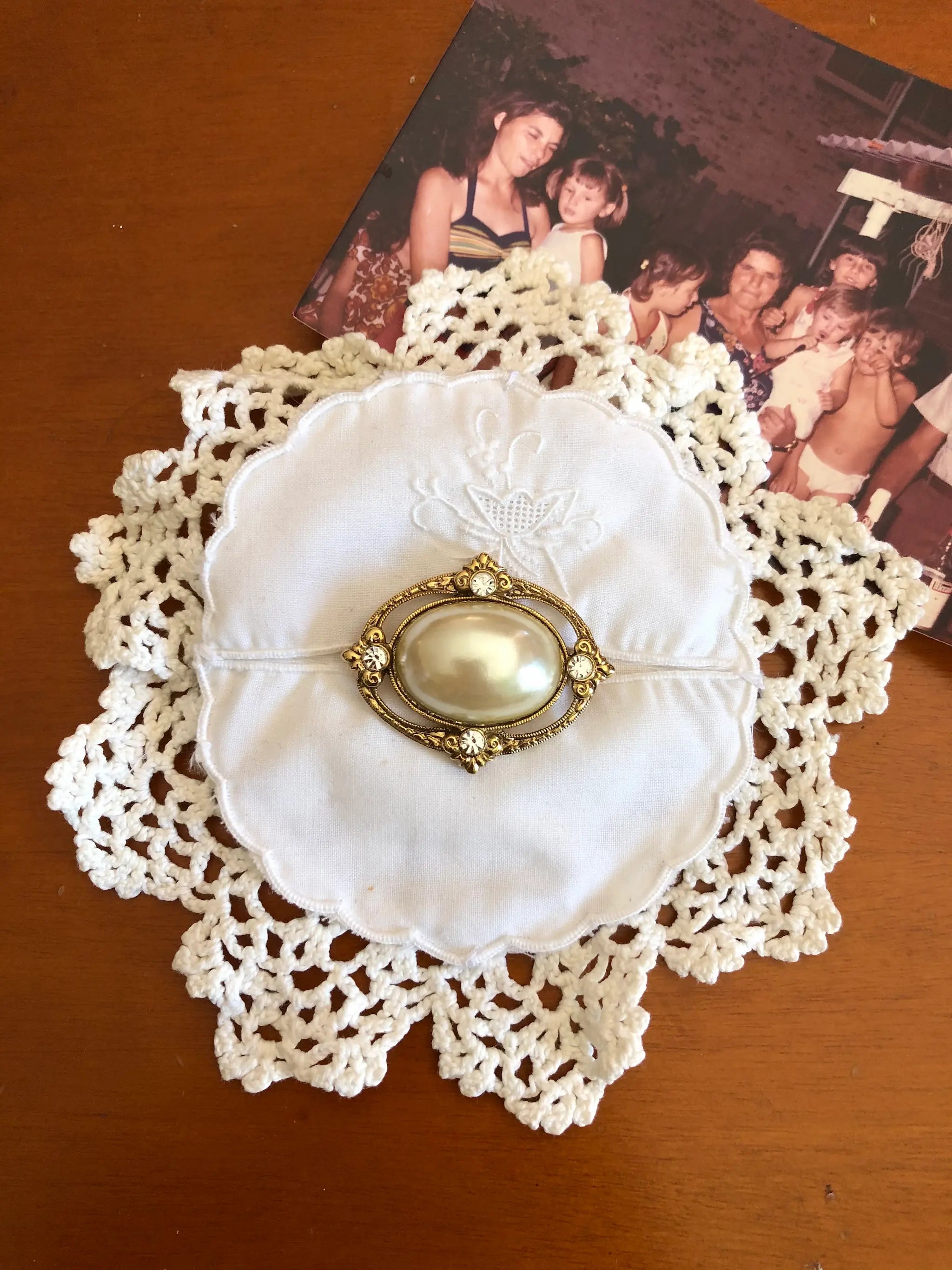 Corredi Brooch Pin 6/11