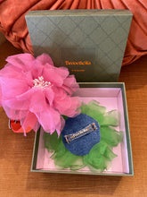 Load image into Gallery viewer, Poochella Aubrieta Pet Brooch
